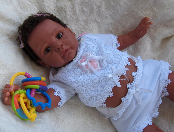 Reborn baby doll - Klik her for store fotos